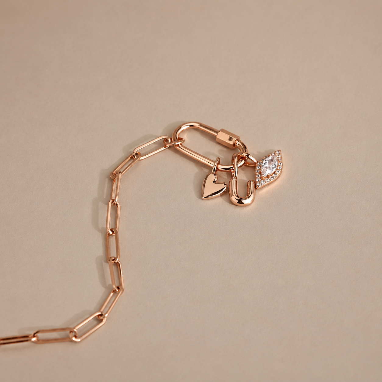 Rose gold Charm wirh chain